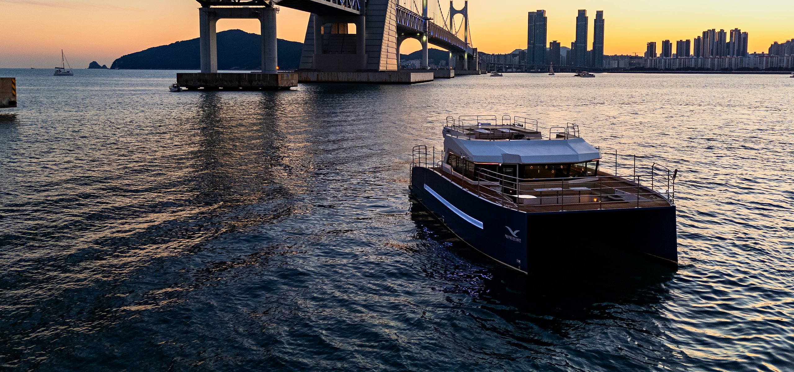 Cruise on the Busan sea at sunset