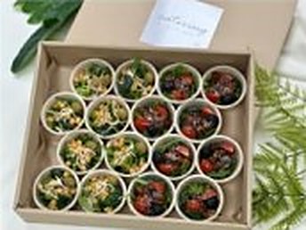 Cup salad