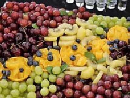 Seasonal fruit
